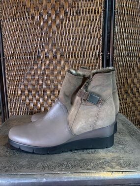 Hispanitas Fur-Lined Boots Size 40